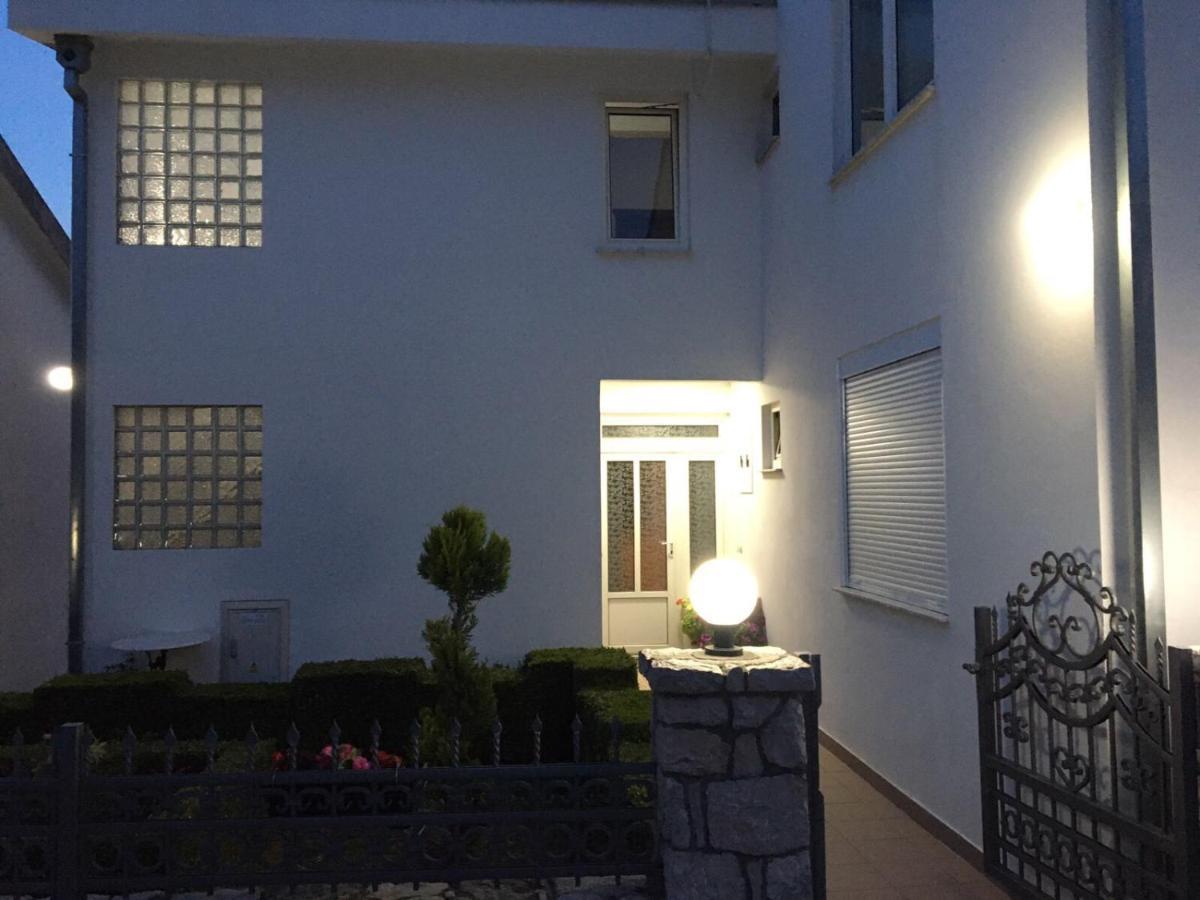 Kasneci Apartments Ulcinj Ngoại thất bức ảnh