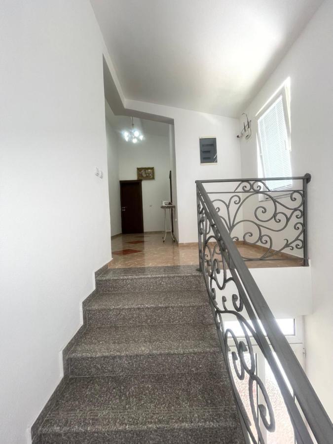 Kasneci Apartments Ulcinj Ngoại thất bức ảnh